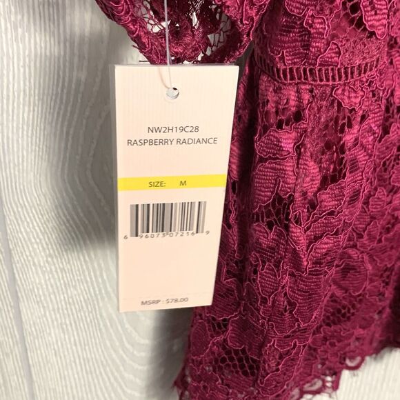 Nanette Lapore Raspberry Radiance Lace Short Sleeve Top Size Medium NWT - Picture 5 of 5
